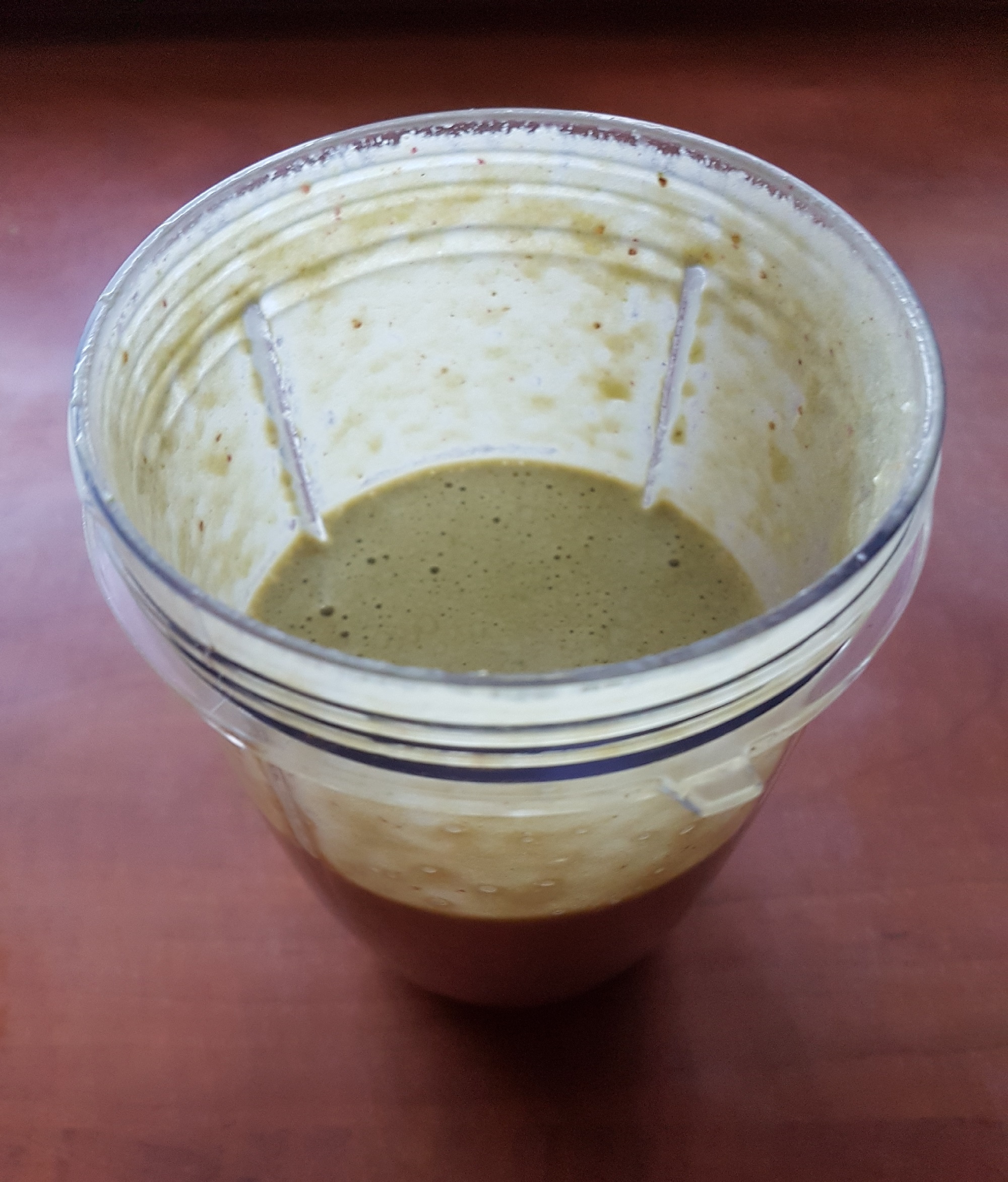 Proteinowe smoothie szpinakowo-malinowe B